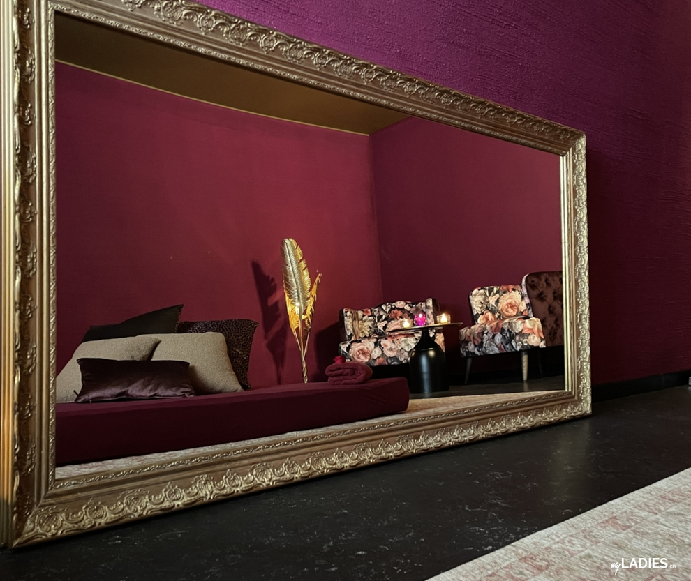 Atena Tantra / Bild 9