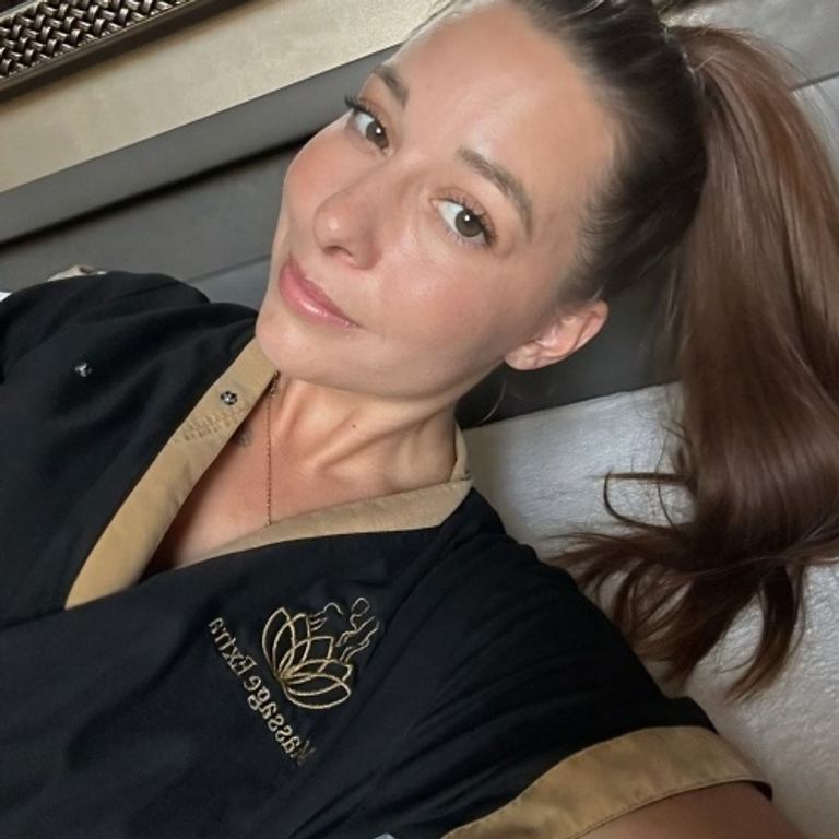 Maite - Beauty massiert