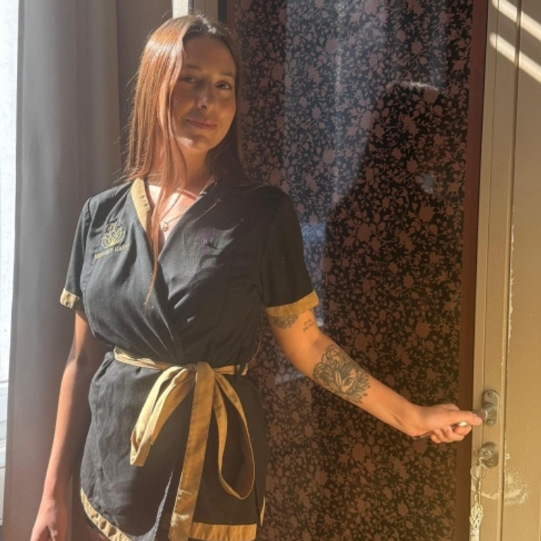 Maite - Beauty massiert