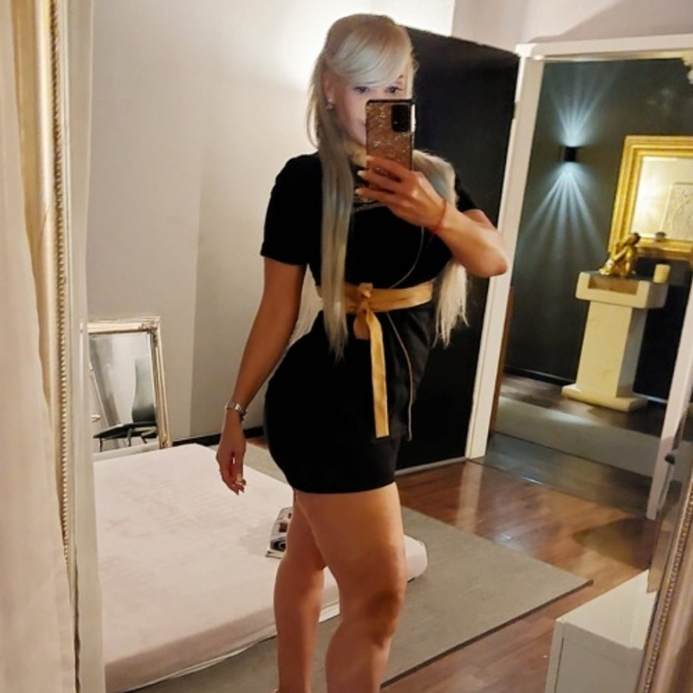 Bild #24 von Anyelika