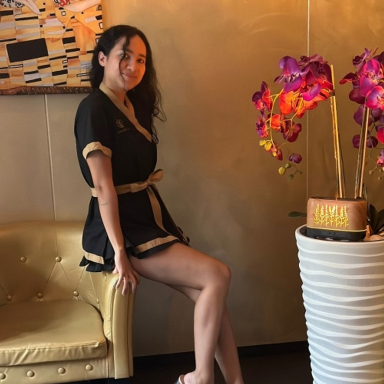 Elena - Massagen = Traum