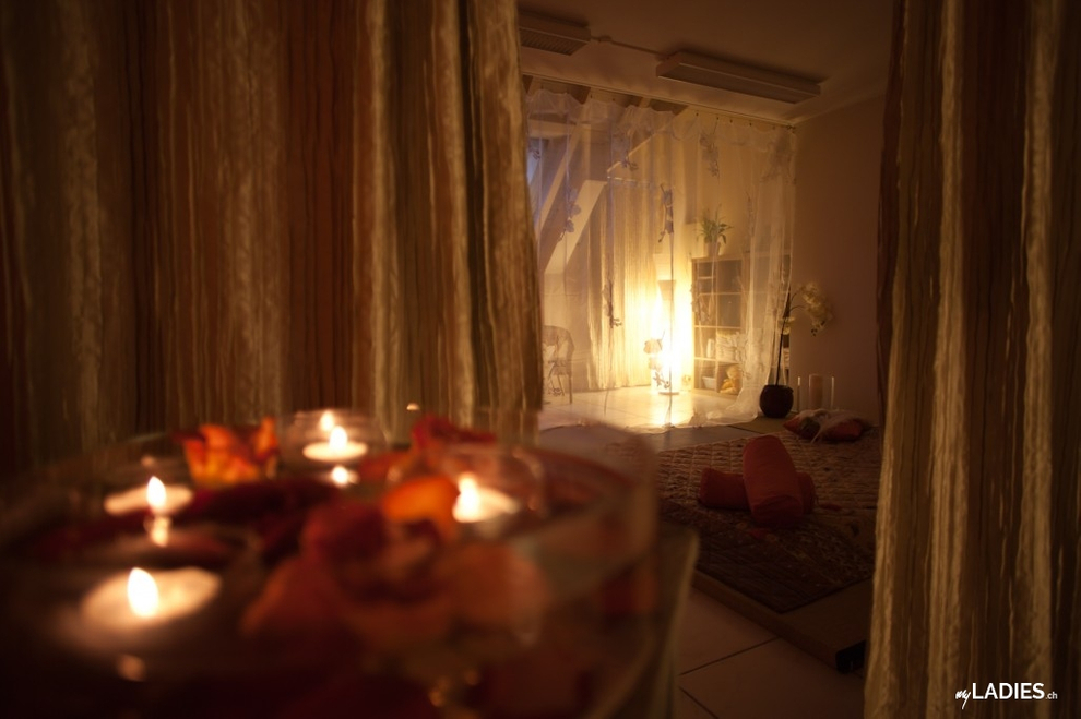 Tantra MasseurInnen gesucht / Bild 3