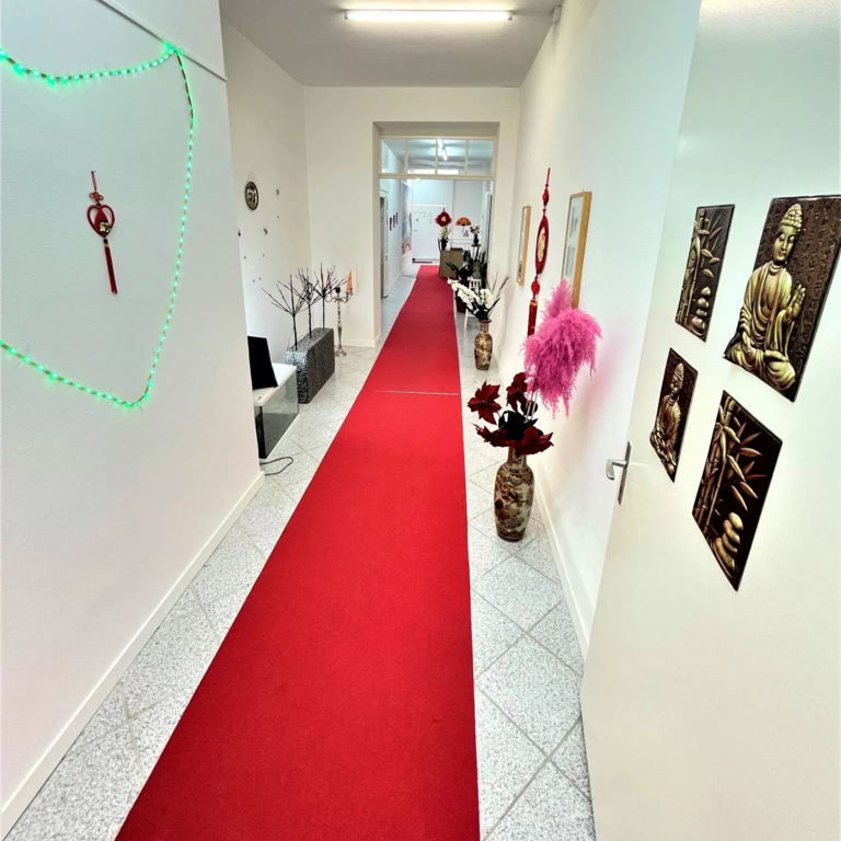 TOP JOB bei "Your Girls" Massage in BASEL