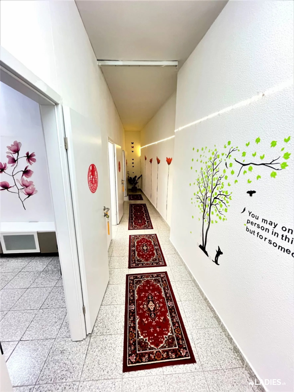 TOP JOB bei "Your Girls" Massage in BASEL / Bild 3