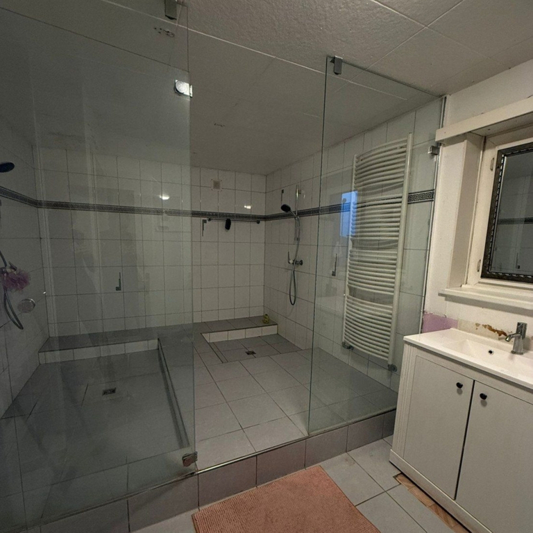 Neues Studio sucht motivierte Girls