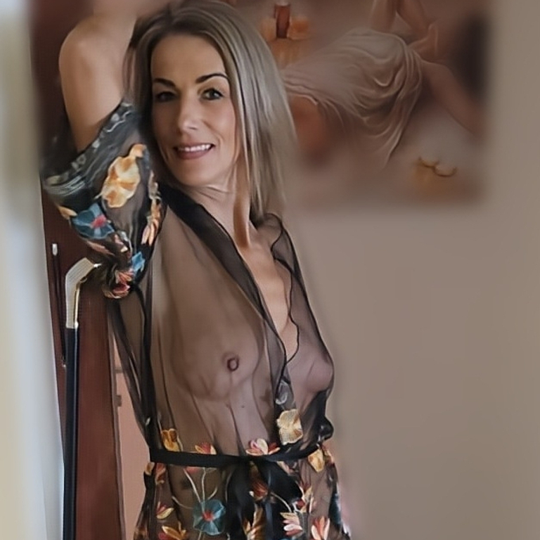 Sandra - Sexy Blondine