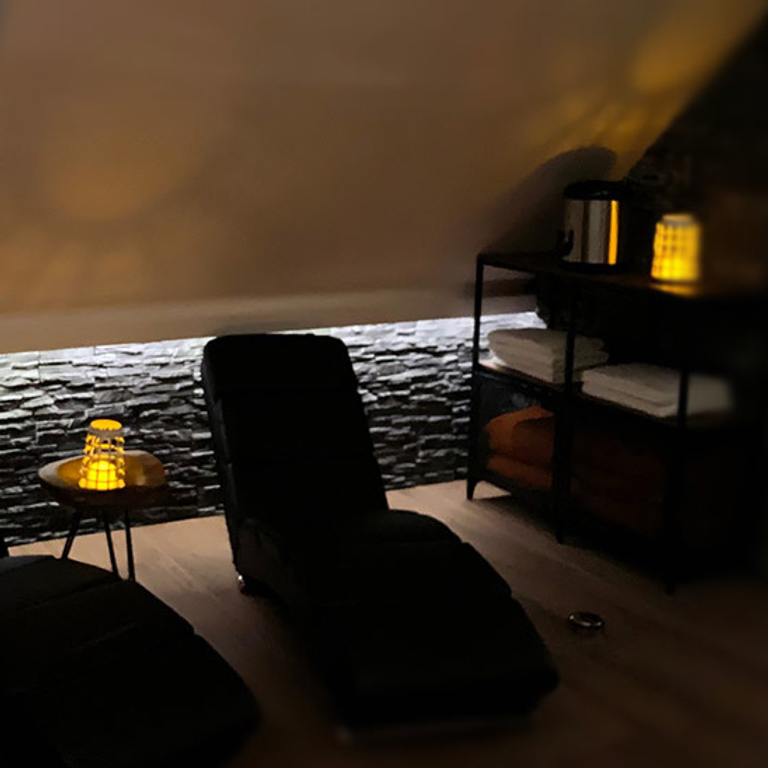 Anahita Massagen — 5400 Baden